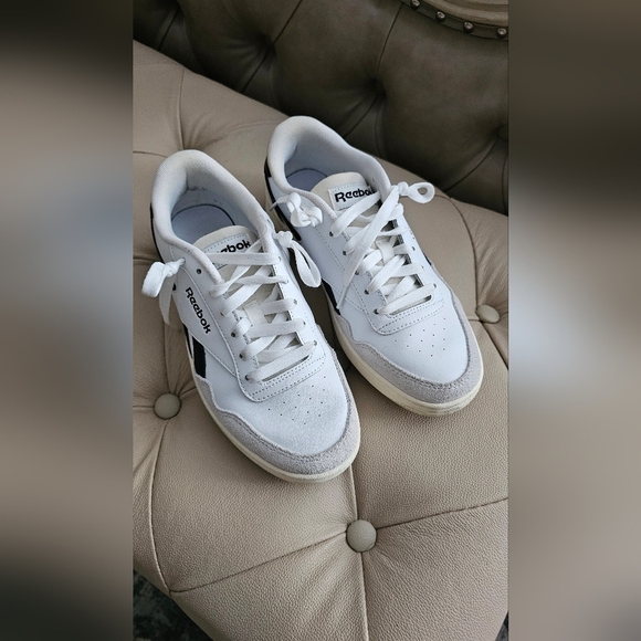 Reebok Sneakers Leather Suede Off White size 8.5 7 - Picture 2 of 6